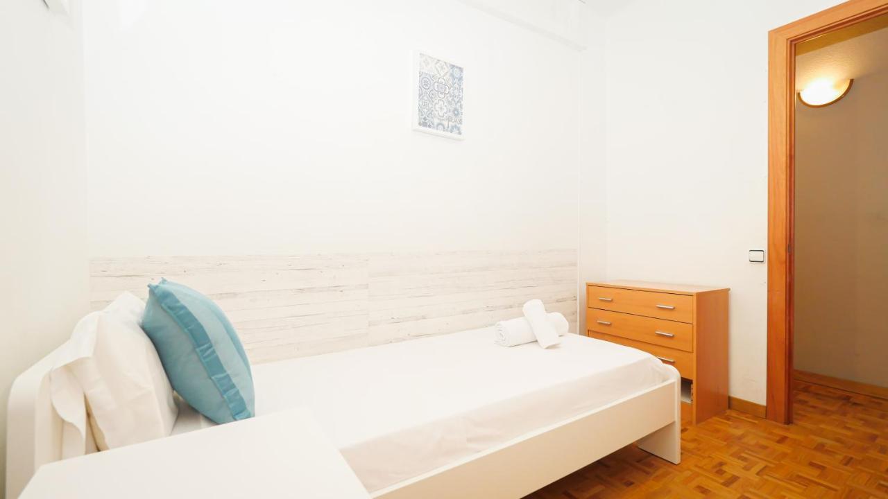 Апартаменти Bed&Bcn Sant Andreu Барселона Екстер'єр фото